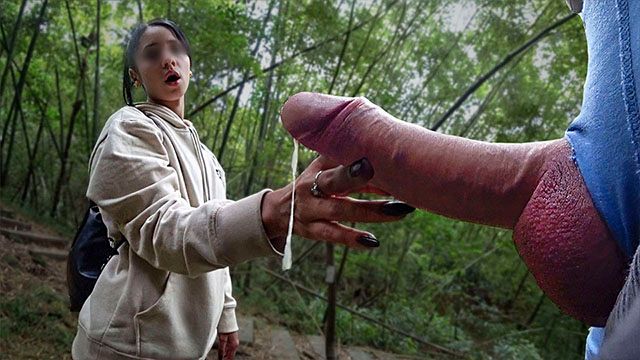 Trans Outdoor Masturbation with Stranger's Help