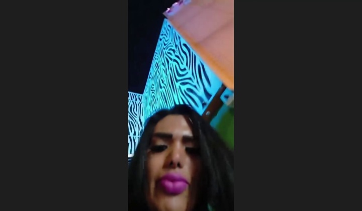 Trans Babe Gives Oral Sex to Male Partner
