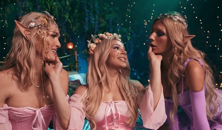 jade venus ariel demure tori easton  ?