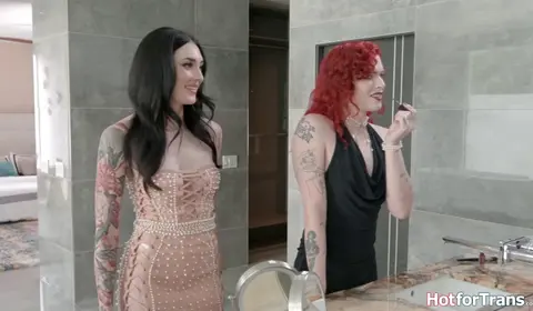 Bestie Gives Blowjob to Trans Girl in Bedroom After Flirty Chat
