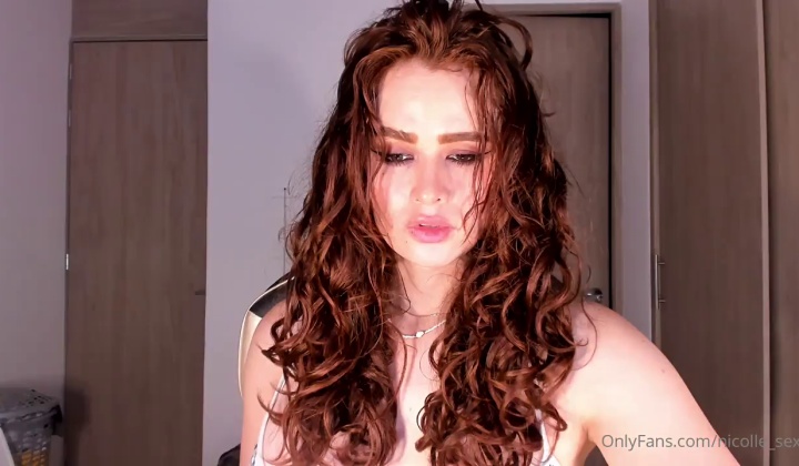 TS Nicolle Bareback Blowjob And Ass Play
