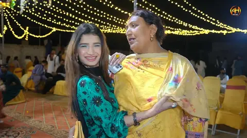 Pakistani Lesbian Grabs Shemale for Intense Blowjob