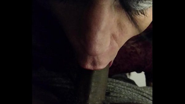 TS Babe Sucks Big Black Cock