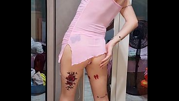Shemale Sarah Strips for Horny Cocks with Dildo and Tattooed Ass